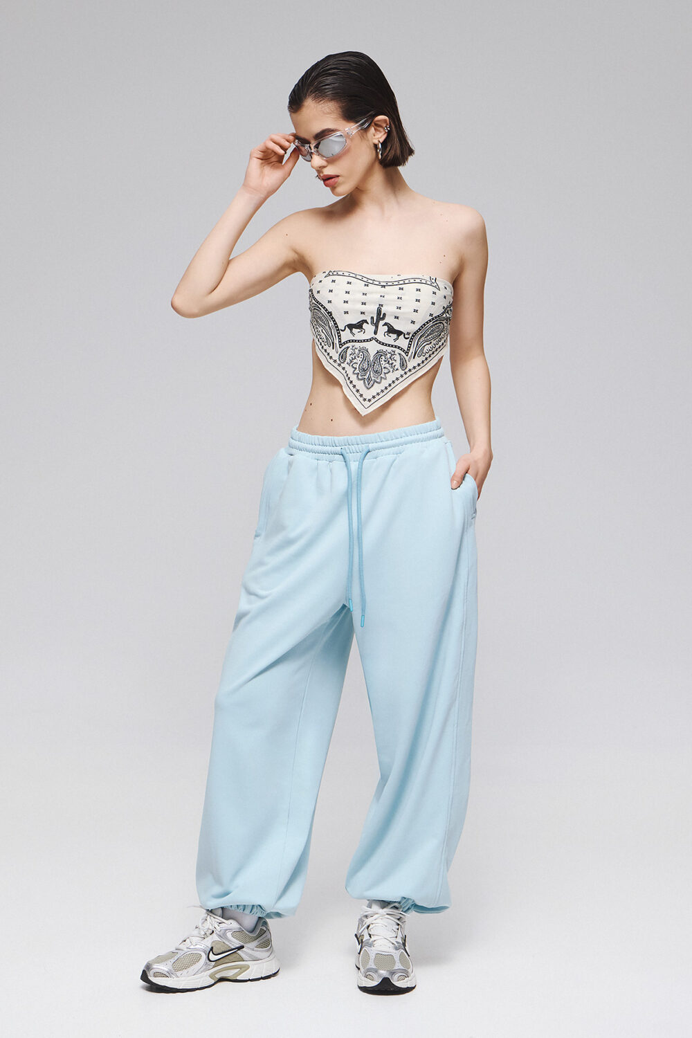 2026_04_18-Ame-eshop0989