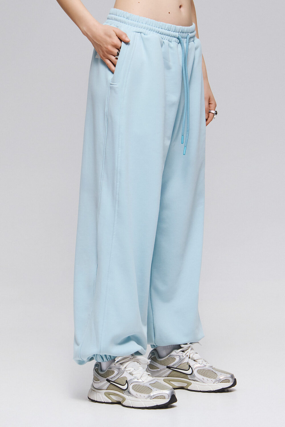 2026_04_18-Ame-eshop0999