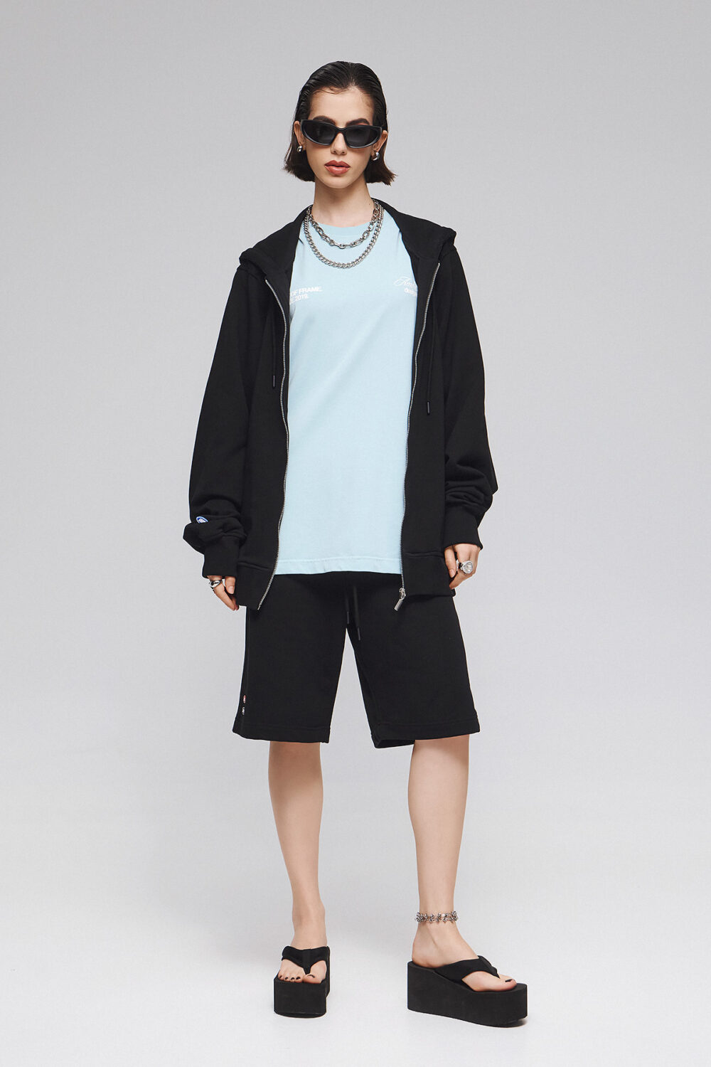 2026_04_18-Ame-eshop203